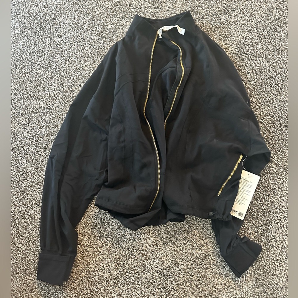 Lululemon black jacket